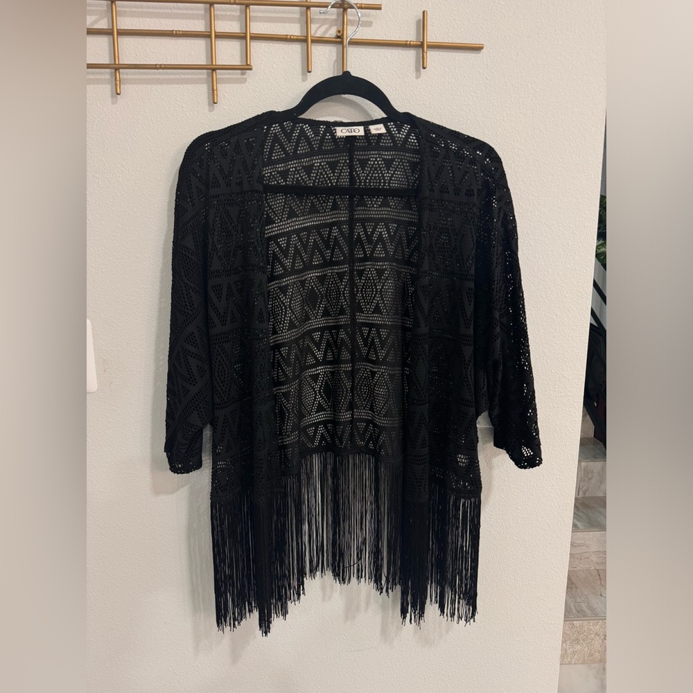 CATO, black, 3/4 size large sweater with fringe at bottom